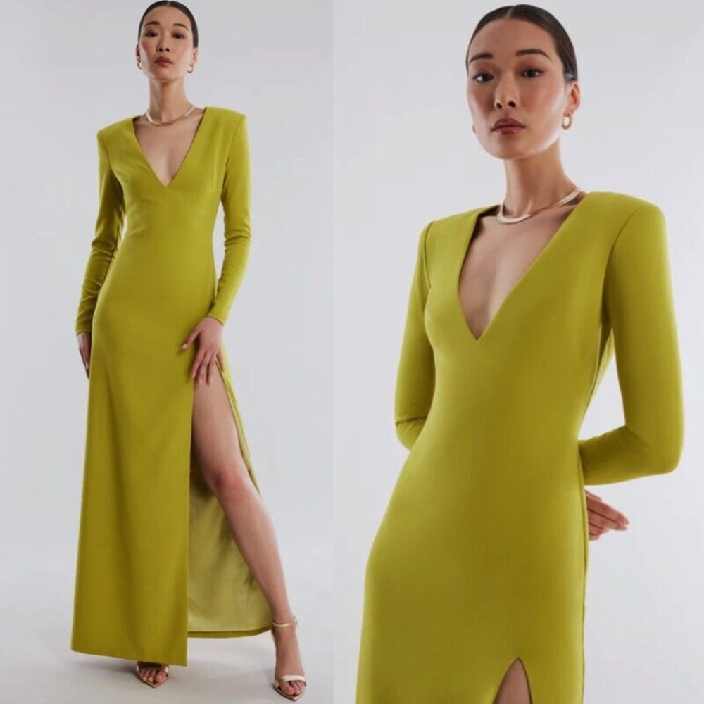 NWT BCBG MAXAZRIA Apollo Long Sleeve Gown Dress Pear Liqueur Size 4